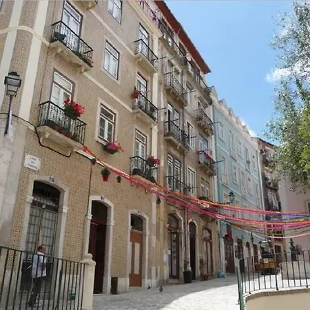 & Calm With Great View Lisboa